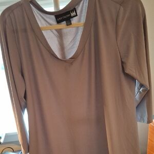 Antthony Long Sleeve Top in Beige